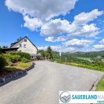 Seitenansicht/Zufahrt